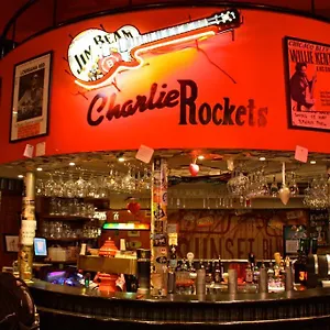 Хостел Charlie Rockets Youth, Брюгге